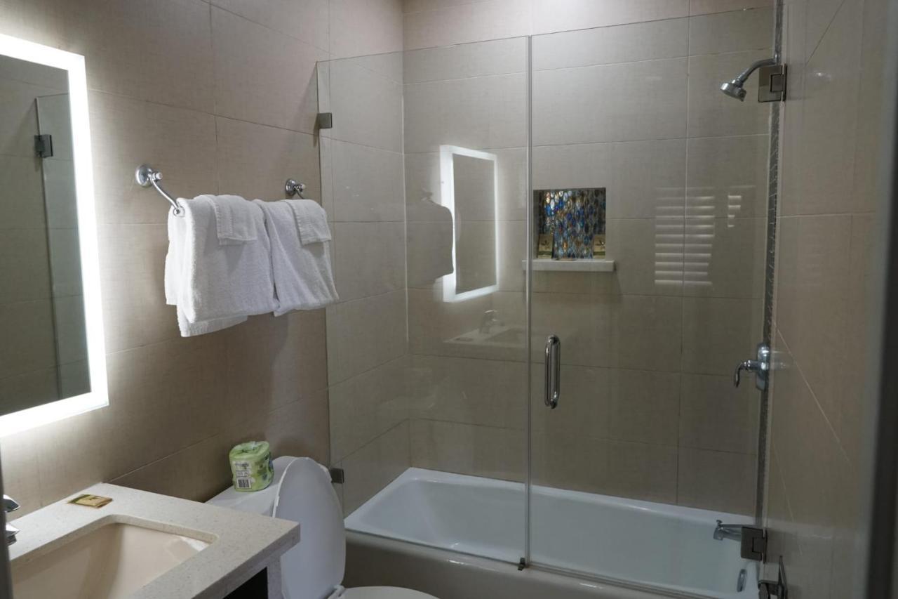 Avenue Motel Гардина Екстериор снимка